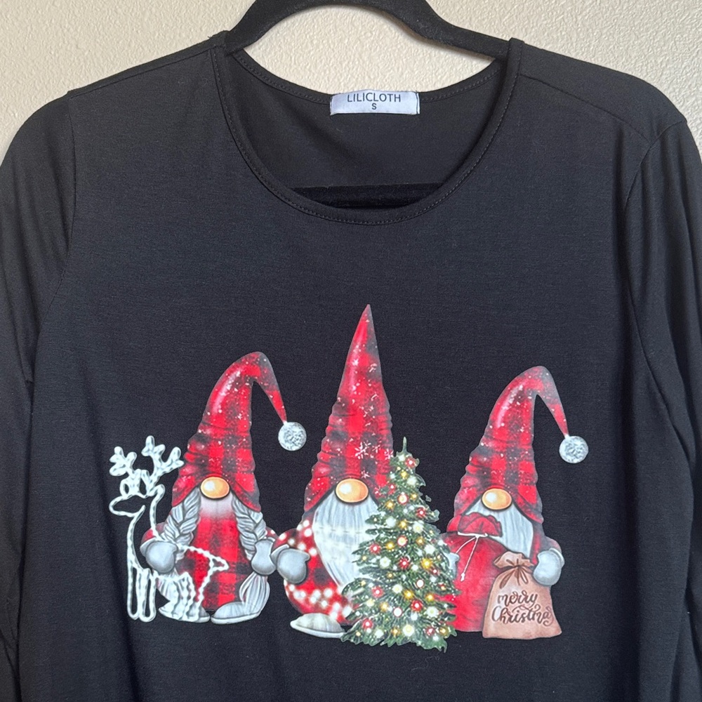 Lilicloth Black L/S with Gnome Christmas Tee - Picture 2 of 4